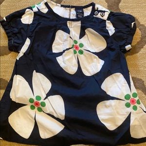 Girls Toddler Baby Gap top flowers 18-24 month EUC